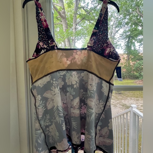 NWOT Women’s Tankini Size 18 Swimsuits for All - Picture 4 of 6